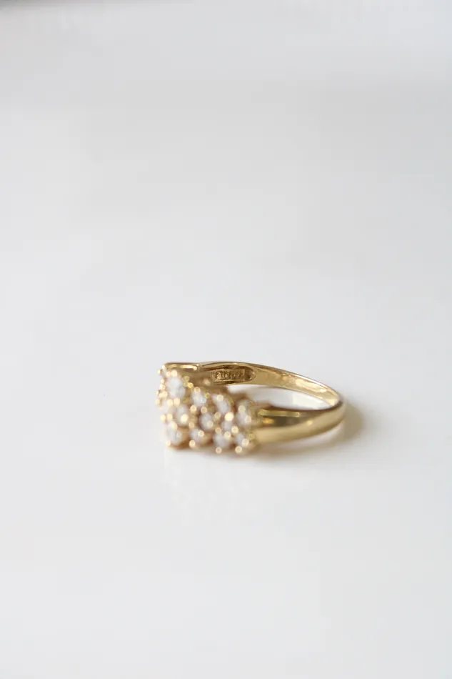 Jubilee Thrift Cubic Zirconia Cluster 14KT Yellow Gold Ring Size 8 Rings