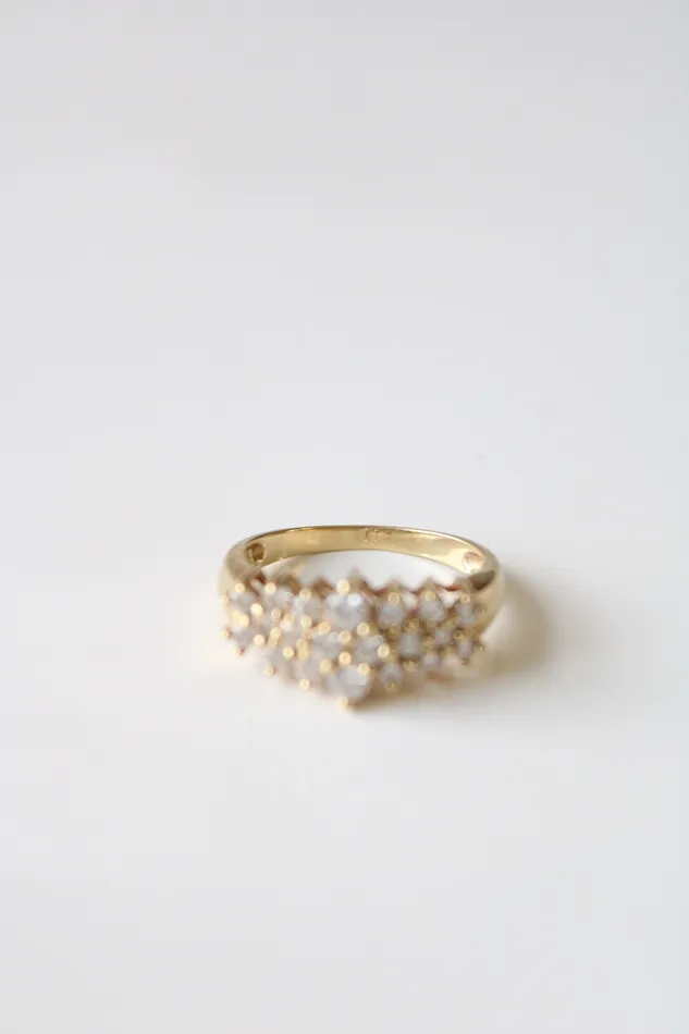 Jubilee Thrift Cubic Zirconia Cluster 14KT Yellow Gold Ring Size 8 Rings