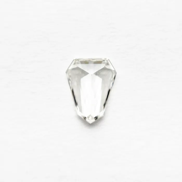 Rings Misfit Diamonds White Step Cut Diamond 043ct Shield
