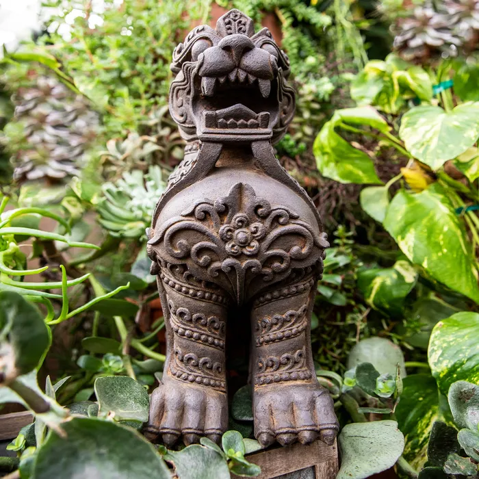 Wesco Necklaces Chinte Burmese Lion Guardian Statue