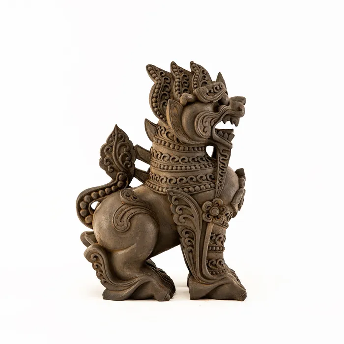 Wesco Necklaces Chinte Burmese Lion Guardian Statue