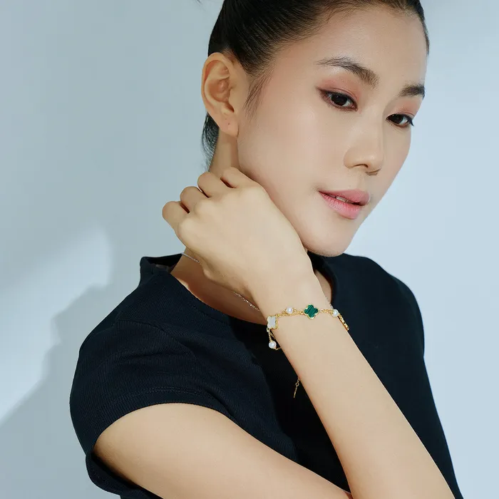 Bracelets Elegant Freshwater Pearl Bracelet WB00258 Pearly Lustre