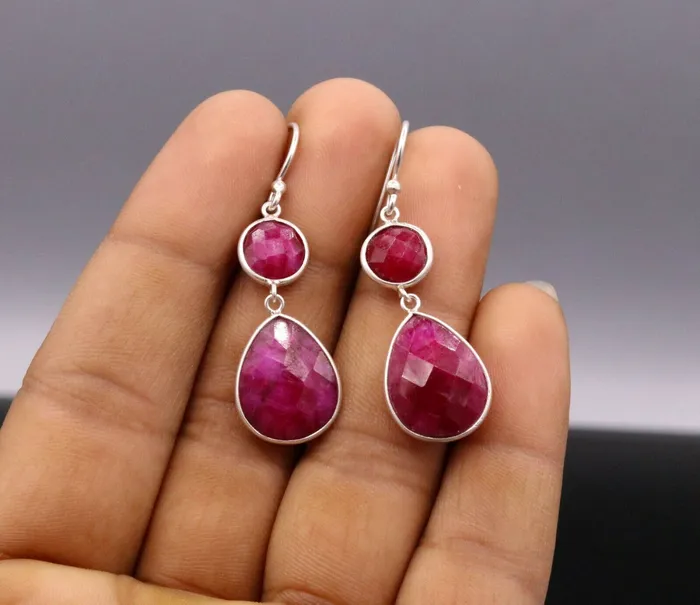Earrings TRIBAL ORNAMENTS Excellent simulated ruby 925 sterling silver stylish wedding girls stud s166