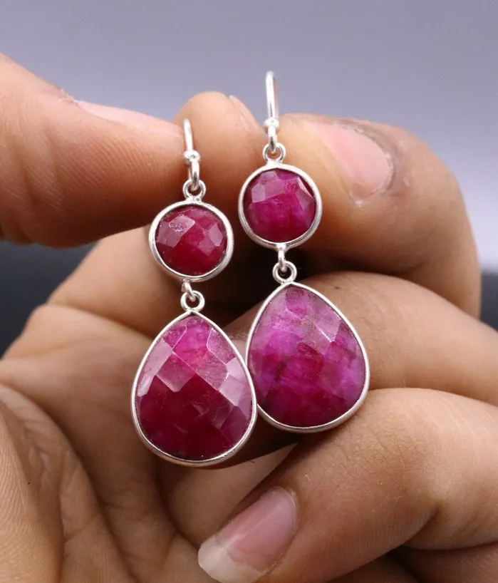 Earrings TRIBAL ORNAMENTS Excellent simulated ruby 925 sterling silver stylish wedding girls stud s166