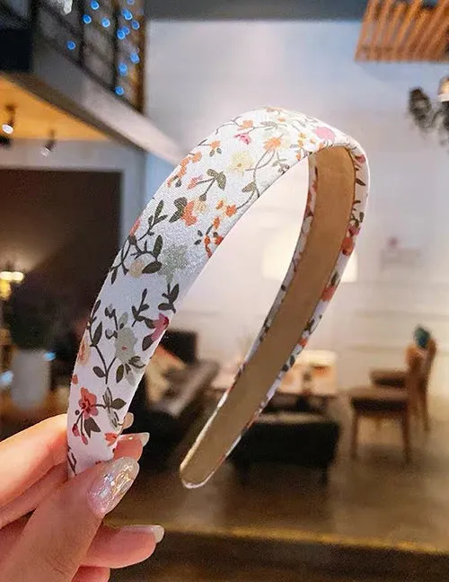 H251 White Floral Fabric Covered Head Band 02 Rings