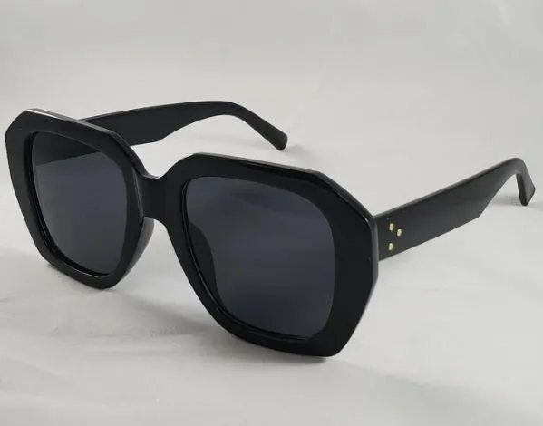 POLLY S300 Black Frame Lens Fashion Sunglasses Rings