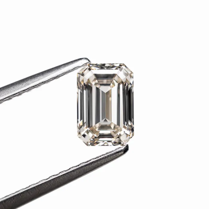 Rings Misfit Diamonds 091ct 657x448x311mm VS1 OP Cut Corner Rectangle Step Cut 2569005