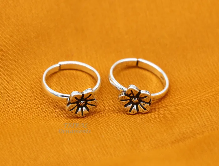 Rings TribalOrnaments 925 sterling silver amazing flower design handmade toe ring toe band stylish modern womens brides jewelry india traditional jewelry ytr49