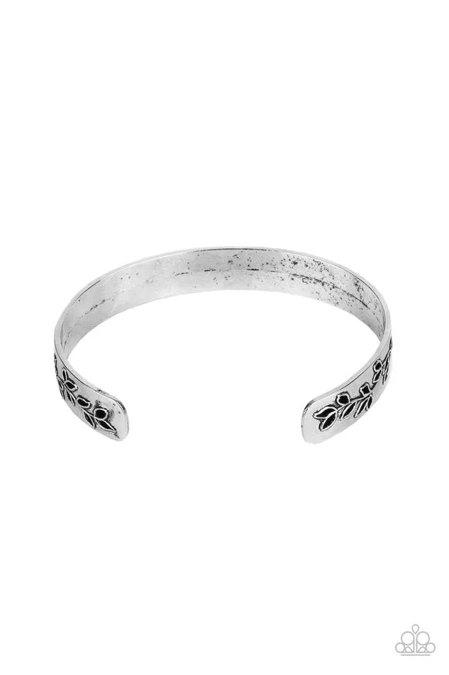 Bracelets Paparazzi Bracelet Frond Fable Silver Paparazzi Jewelry Bracelets Paparazzi Bracelet Frond Fable Silver Paparazzi Jewelry