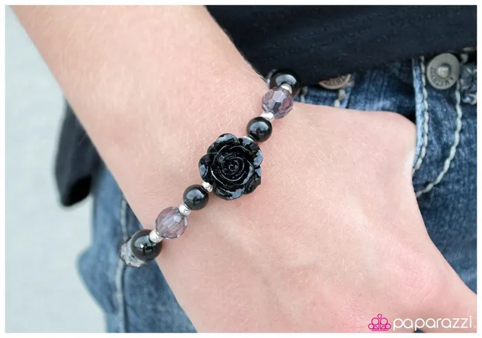 Bracelets Paparazzi Bracelet The Lucky One Black Paparazzi Jewelry