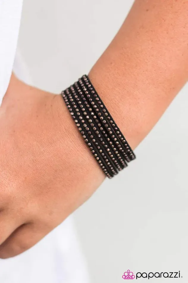 Bracelets Paparazzi Jewelry Paparazzi Bracelet Playing The Villain Black