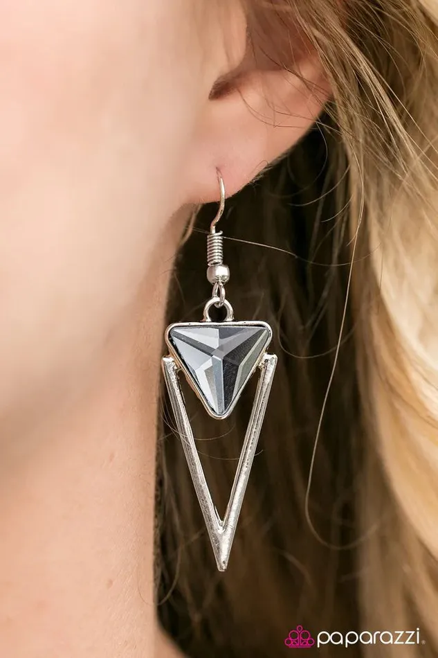 Earrings Paparazzi Jewelry Paparazzi Earring Dressed To Kill Silver