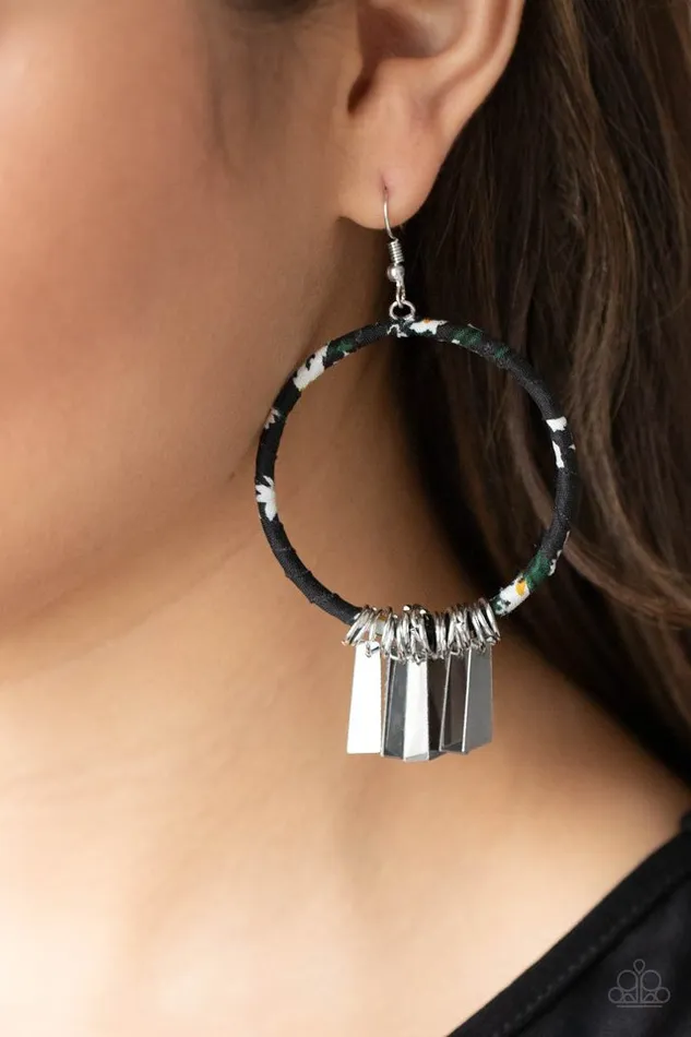Earrings Paparazzi Jewelry Paparazzi Earring Garden Chimes Black