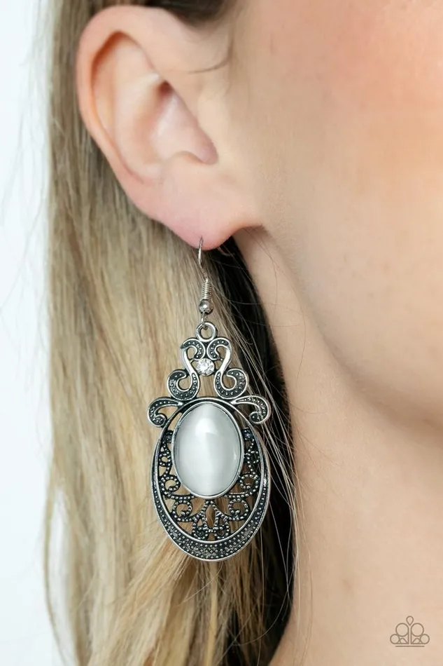 Earrings Paparazzi Jewelry Paparazzi Earring Garden Gondola Ride White