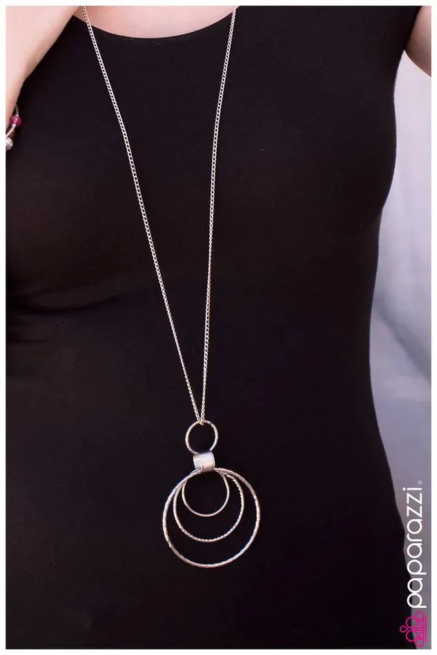 Necklaces Paparazzi Jewelry Paparazzi Necklace Hoop Dreams Silver