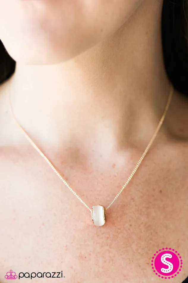 Necklaces Paparazzi Jewelry Paparazzi Necklace Lunar Luminosity Gold