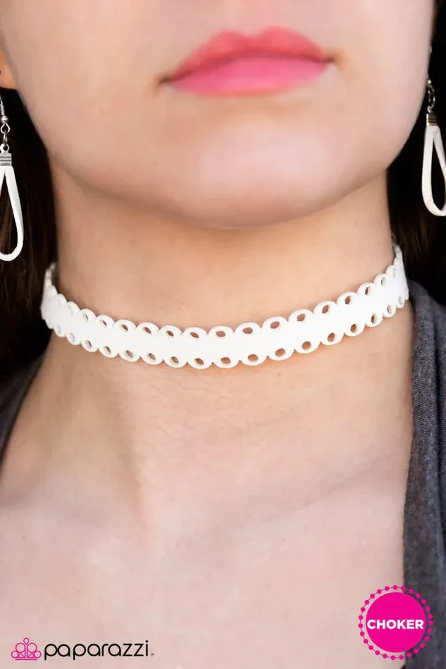 Necklaces Paparazzi Jewelry Paparazzi Necklace Now Trending White