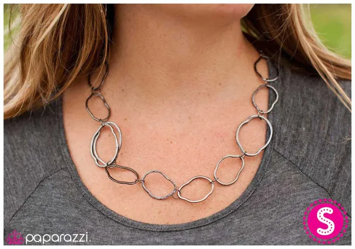 Necklaces Paparazzi Jewelry Paparazzi Necklace Pinch Me Black