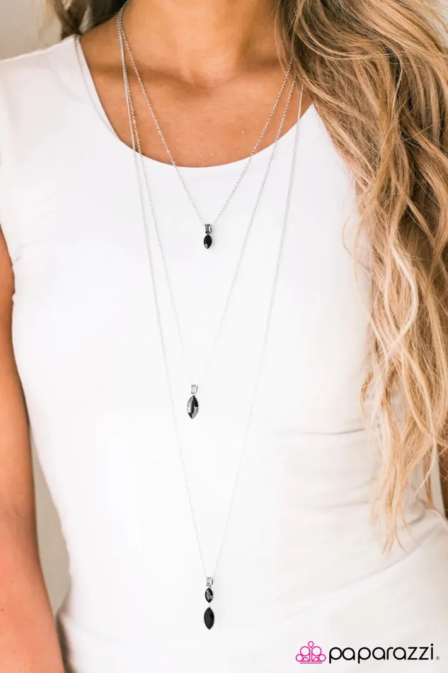 Necklaces Paparazzi Jewelry Paparazzi Necklace Starlit Skies Black