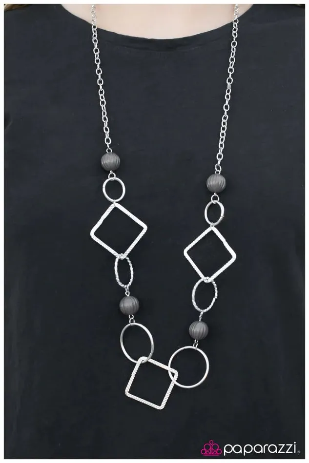 Necklaces Paparazzi Jewelry Paparazzi Necklace Whip Into Shape Silver