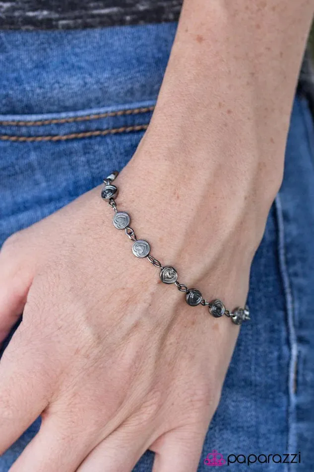 Paparazzi Bracelet Tiny Heartbeats Black Paparazzi Jewelry Bracelets