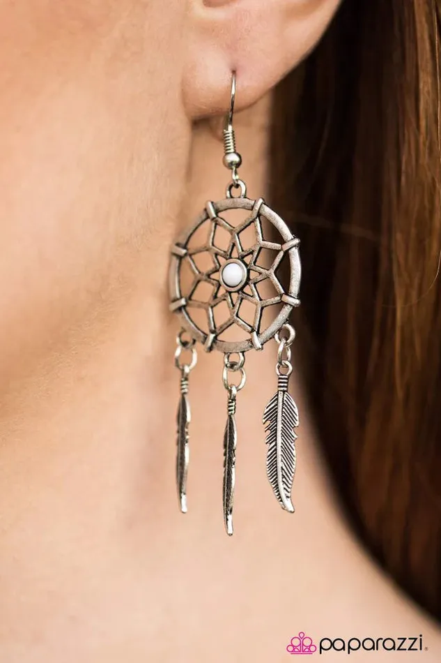 Paparazzi Earring How Dreamy White Paparazzi Jewelry Earrings