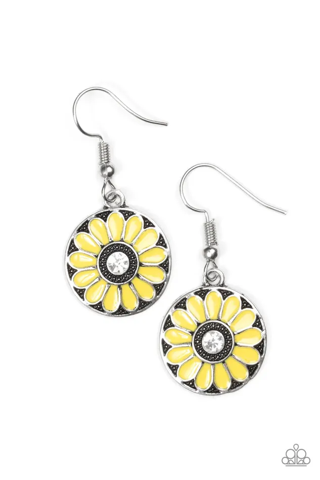 Paparazzi Earring Lily Luau Yellow Paparazzi Jewelry Earrings