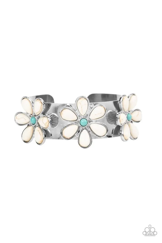 Paparazzi Jewelry Bracelets Paparazzi Bracelet Desert Flower Patch Multi Paparazzi Jewelry Bracelets Paparazzi Bracelet Desert Flower Patch Multi
