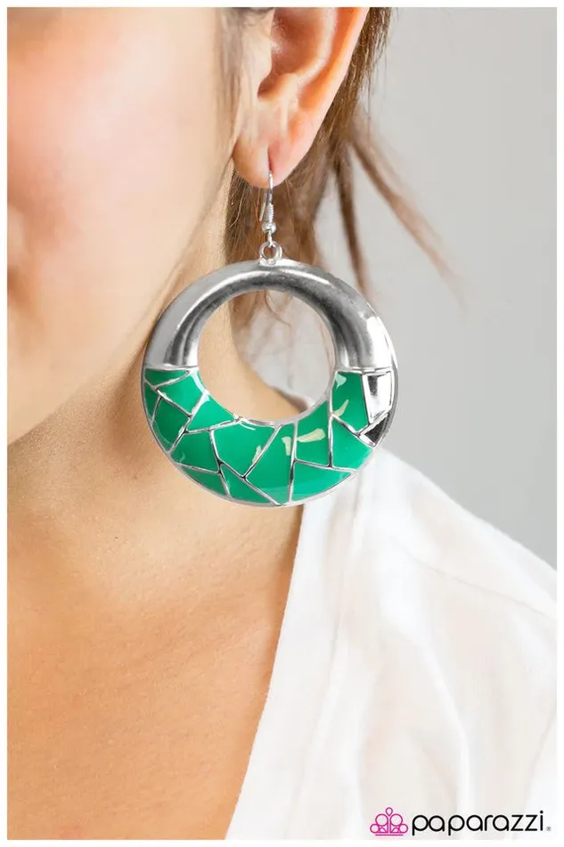 Paparazzi Jewelry Earrings Paparazzi Earring It Girl Green