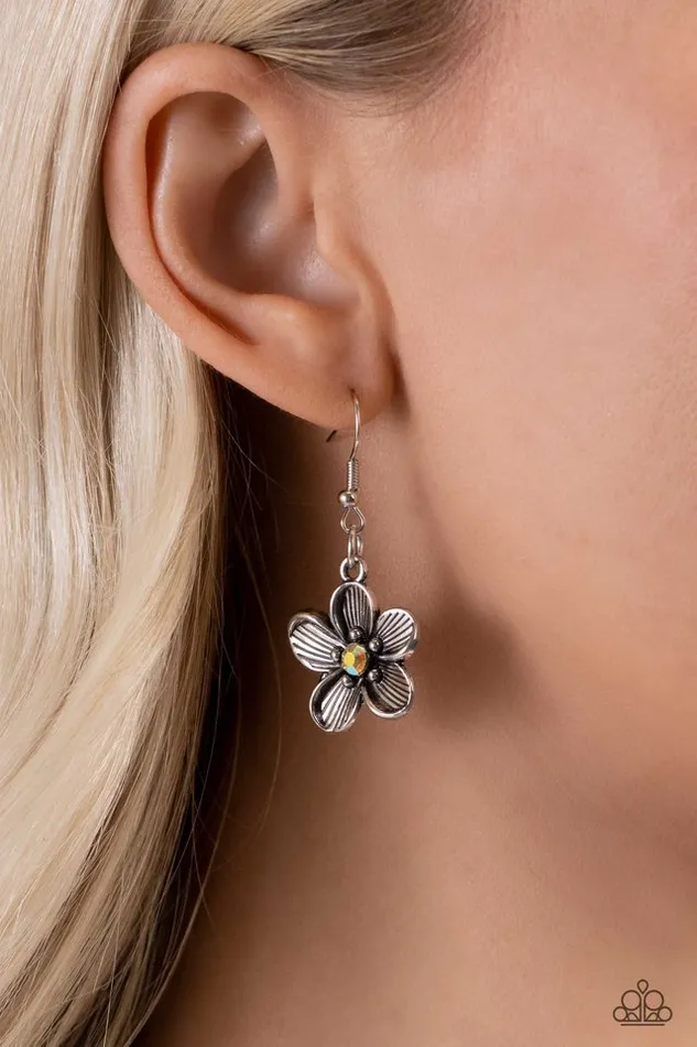 Paparazzi Jewelry Necklaces Paparazzi Necklace Free FLORAL Yellow Paparazzi Jewelry Necklaces Paparazzi Necklace Free FLORAL Yellow