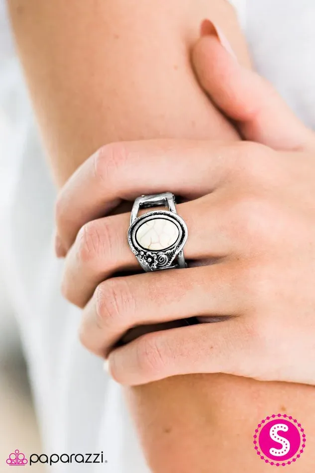 Paparazzi Jewelry Rings Paparazzi Ring All For The WEST White