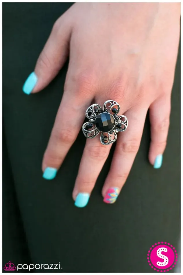 Paparazzi Jewelry Rings Paparazzi Ring All That Glam Black