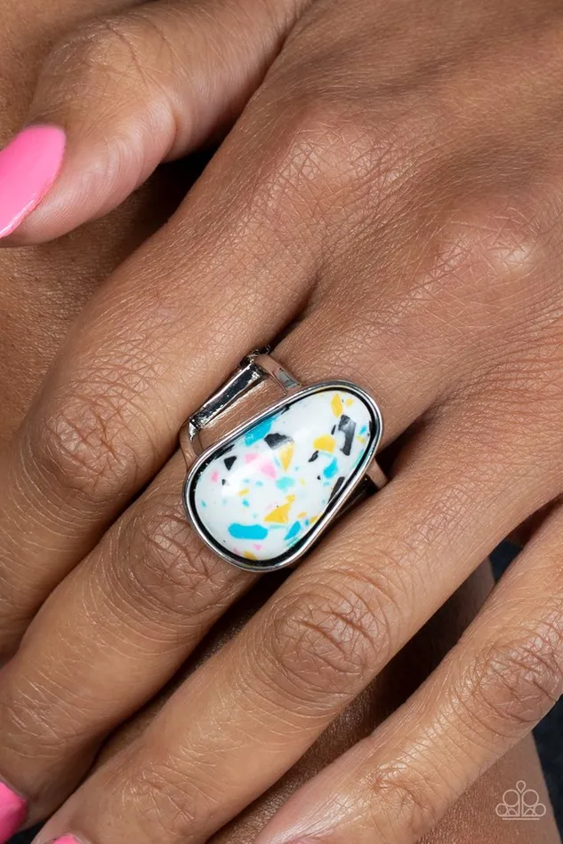 Paparazzi Jewelry Rings Paparazzi Ring Bodacious Babe White