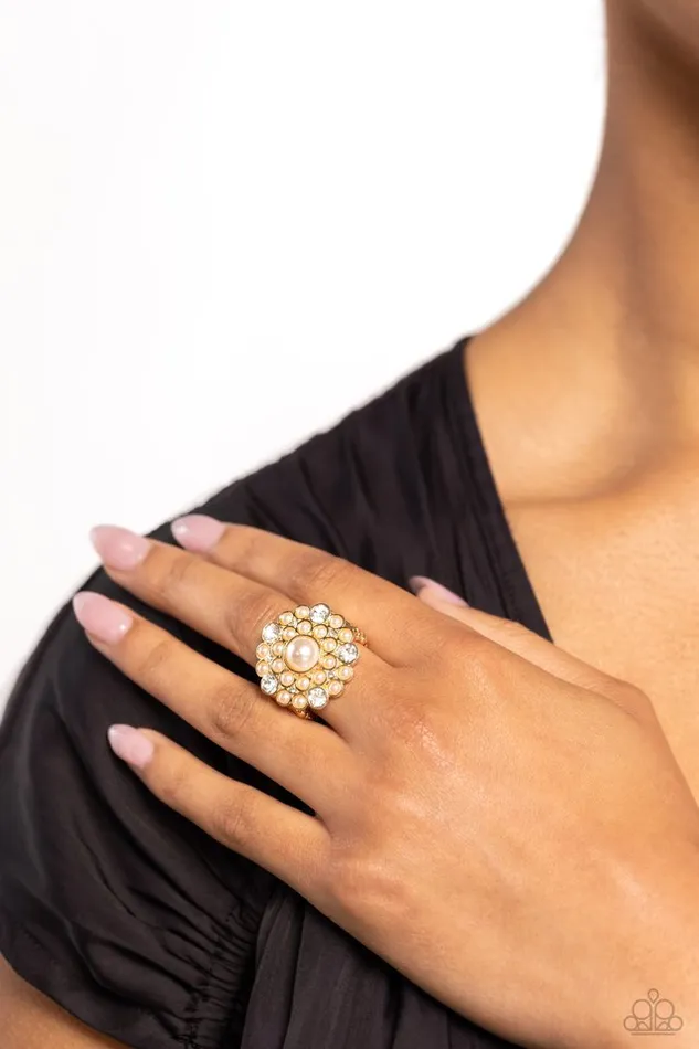 Paparazzi Jewelry Rings Paparazzi Ring Gatsby Gait Gold