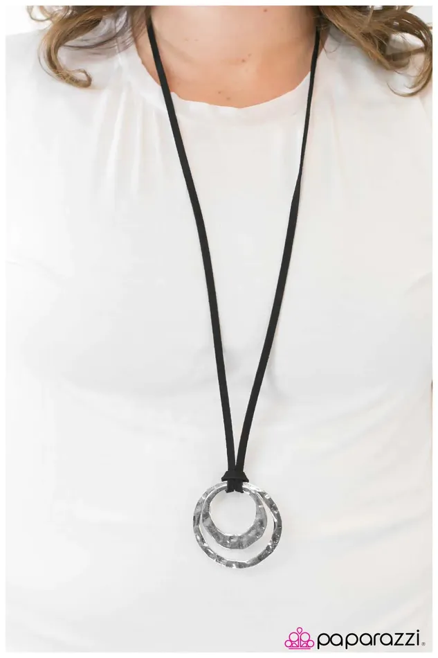Paparazzi Necklace Del Sol Black Paparazzi Jewelry Necklaces