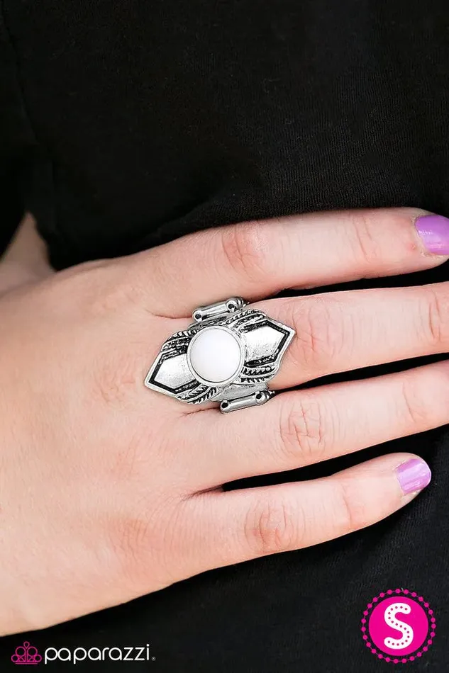 Paparazzi Ring BEAD Courageous White Paparazzi Jewelry Rings