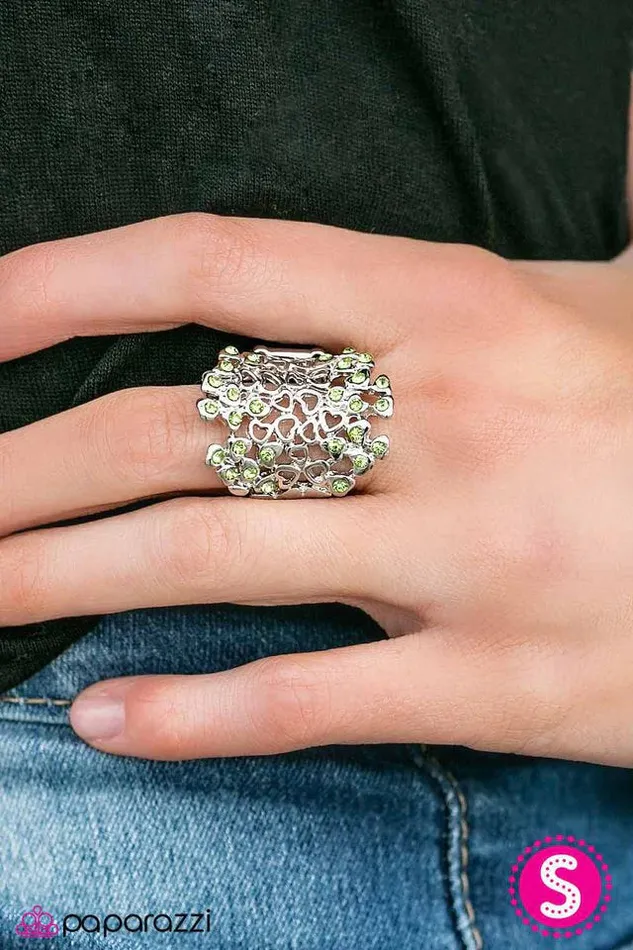 Rings Paparazzi Jewelry Paparazzi Ring Heart Happenstance Green