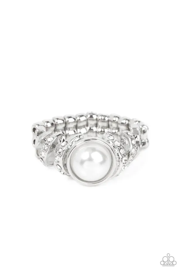 Rings Paparazzi Jewelry Paparazzi Ring Selfie Status White