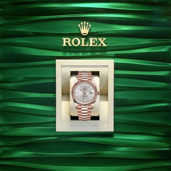 Rolex Bracelets Rolex Day Date 40mm Ref 2282350004 Silver Diamond Dial Fluted Bezel 18K Rose Gold President Bracelet Mens Watch