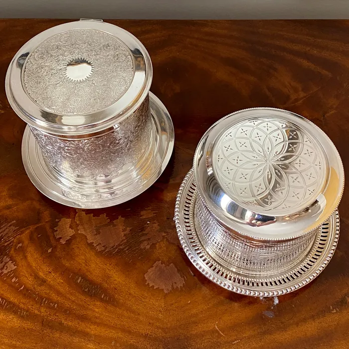 Victorian English SilverPlated Floral Biscuit Barrel Box Croghans Rings