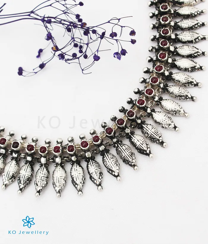Necklaces Silversmith The Mridula Silver Necklace RedOxidised