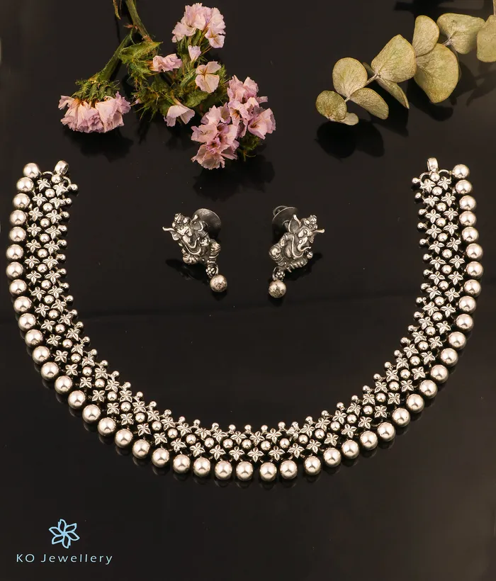 Necklaces Silversmith The Samanvaya Antique Silver Necklace Oxidised