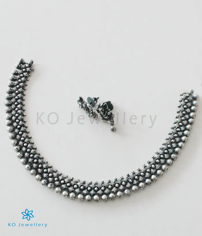 Necklaces Silversmith The Samanvaya Antique Silver Necklace Oxidised