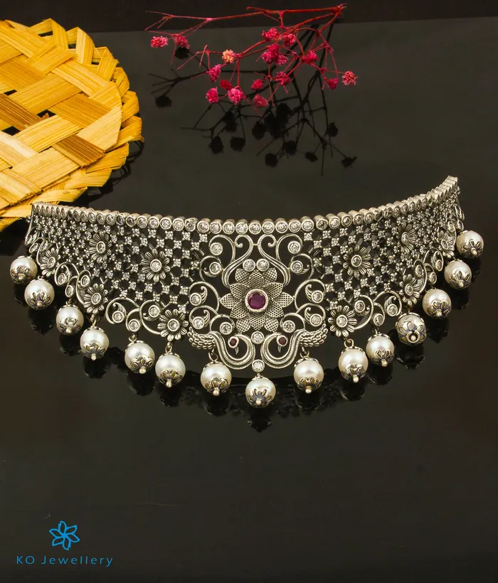 Necklaces Temple The Bhuvika Silver Pearl Choker Necklace