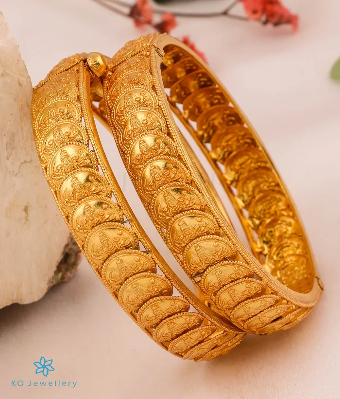 Silversmith Bracelets The Kamana Silver Lakshmi Coin Bracelet Size 22242628 Silversmith Bracelets The Kamana Silver Lakshmi Coin Bracelet Size 22242628