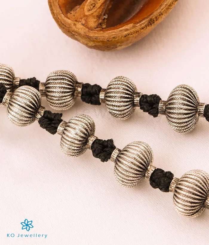 Silversmith Necklaces The Vaishnavi Jomale Silver Necklace Oxidised