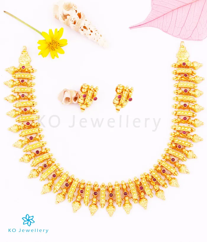 Silversmith The Udbheda Silver Necklace Set Necklaces