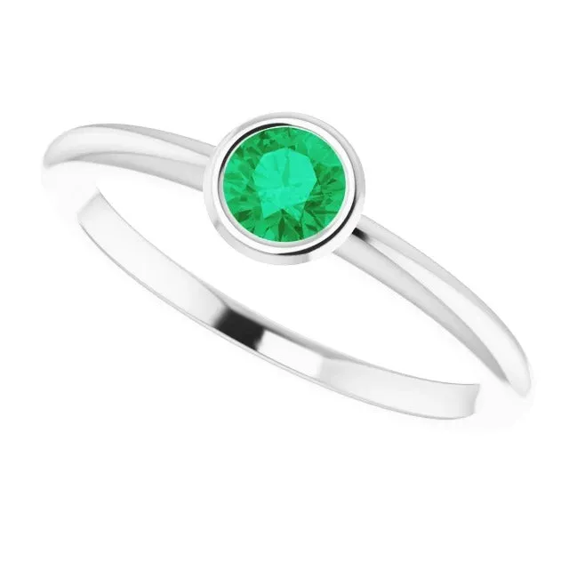 Solitaire Green Emerald Engagement Ring 075 Carats Bezel Setting GB Rings Solitaire Green Emerald Engagement Ring 075 Carats Bezel Setting GB Rings