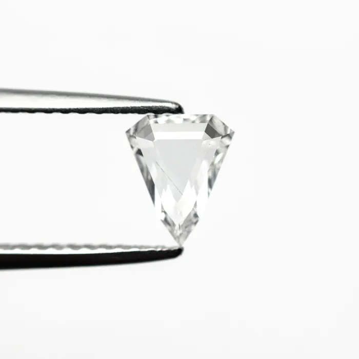 059ct 690x563x196mm SI2 F Shield Portrait Cut 1943838 Misfit Diamonds Rings