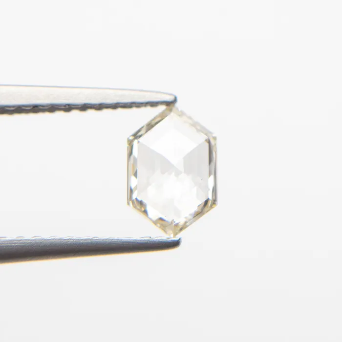 069ct 736x488x227mm VS2 L Hexagon Step Cut 1938636 Misfit Diamonds Rings